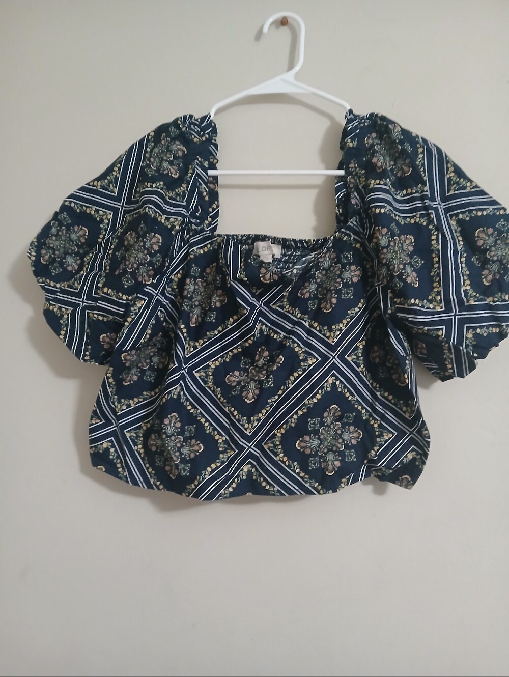 Nwt LOFT Navy Puff Sleeve Square Neck Blouse - Floral Tile Print